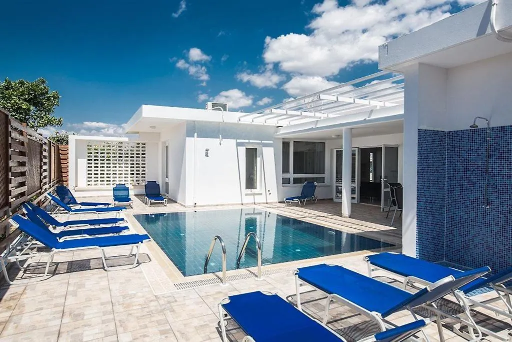 Villa Mavris - Lovely 4 Bedroom Villa With Private Pool In Central Ayia Napa 0*,  Cyprus