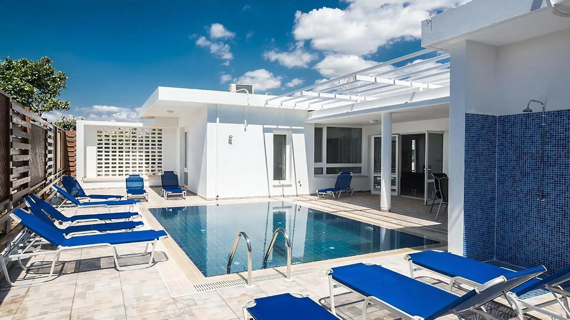 Villa Peyton Aq Ch Ayia Napa